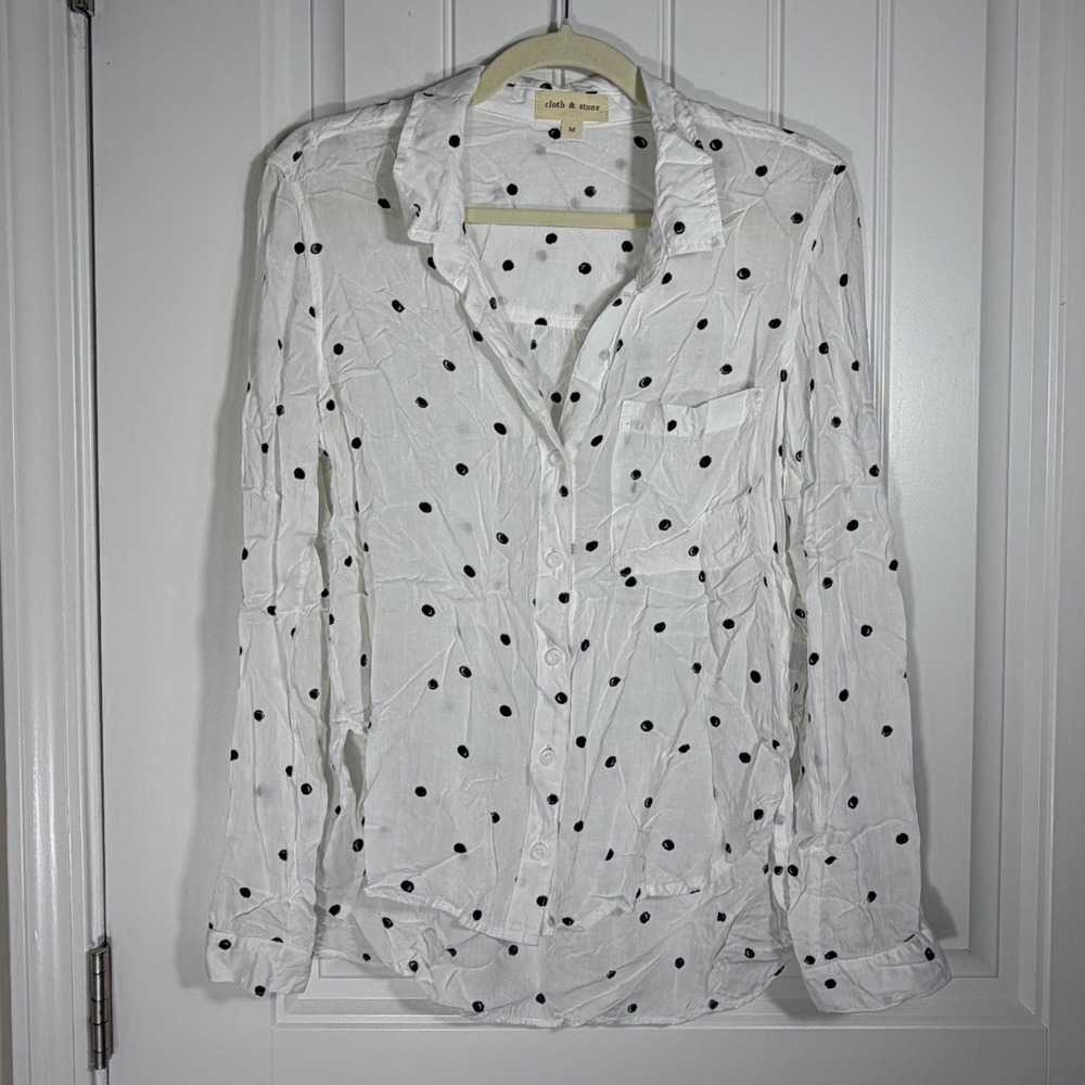 Cloth & Stone White Black Polka Dot Button Down Shirt Rayon B2666-943 Womens M